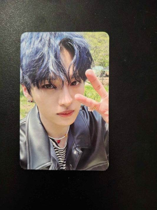 Stray Kids Maxident Lee Know Photocard
