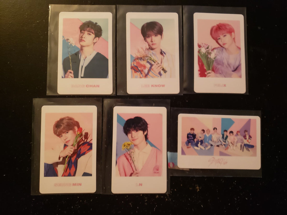 Stray Kids District 9 Unlock Japan Pink Photocards – Hallyu Hamkke