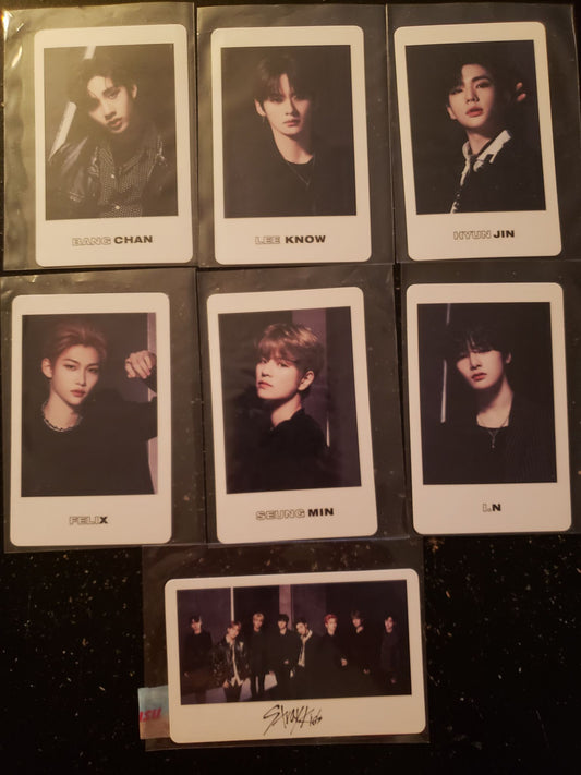 Stray Kids District 9 Unlock Japan Black Photocards