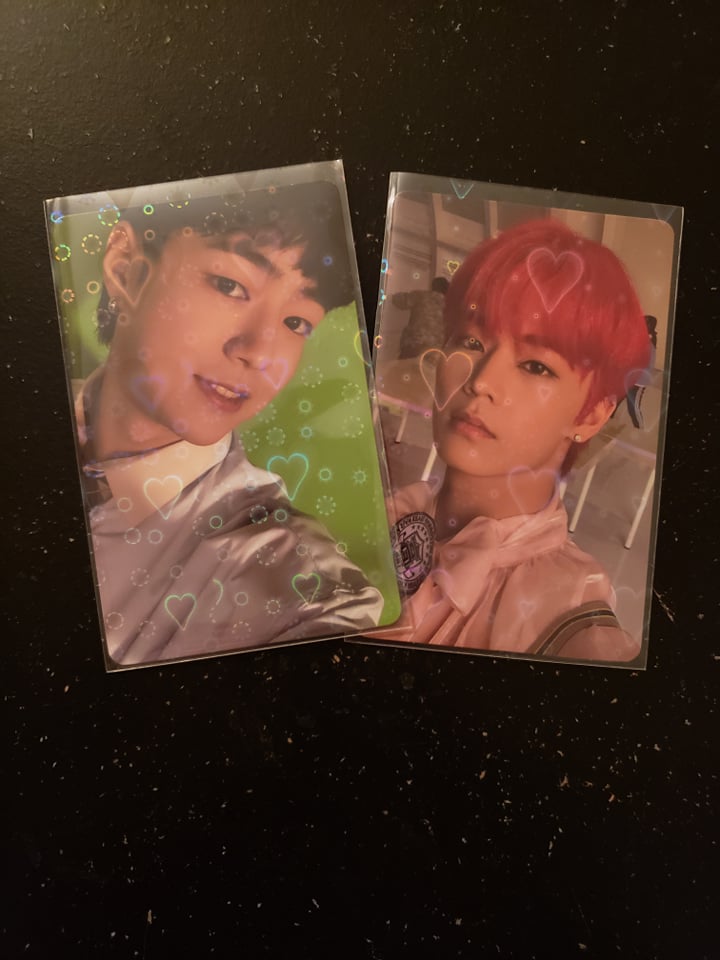 Heart Holographic Photocard Sleeves 50CT