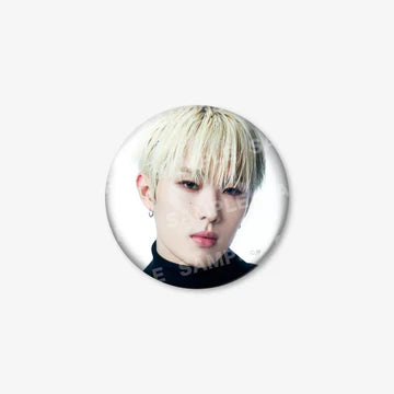 [Pre-Order] NEXZ Live Tour 2026 MD - 18 Can Badge