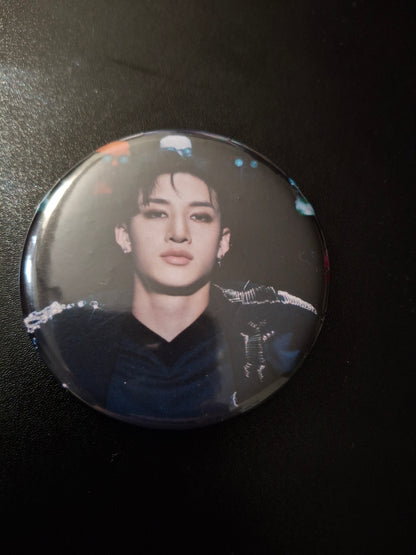 [Charity] Stray Kids 2.25" Can Badges