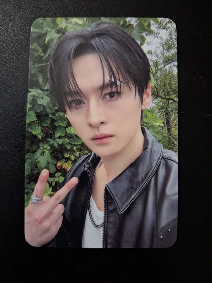 Stray Kids Lee Know Karma Pop Up Benefit Photocard