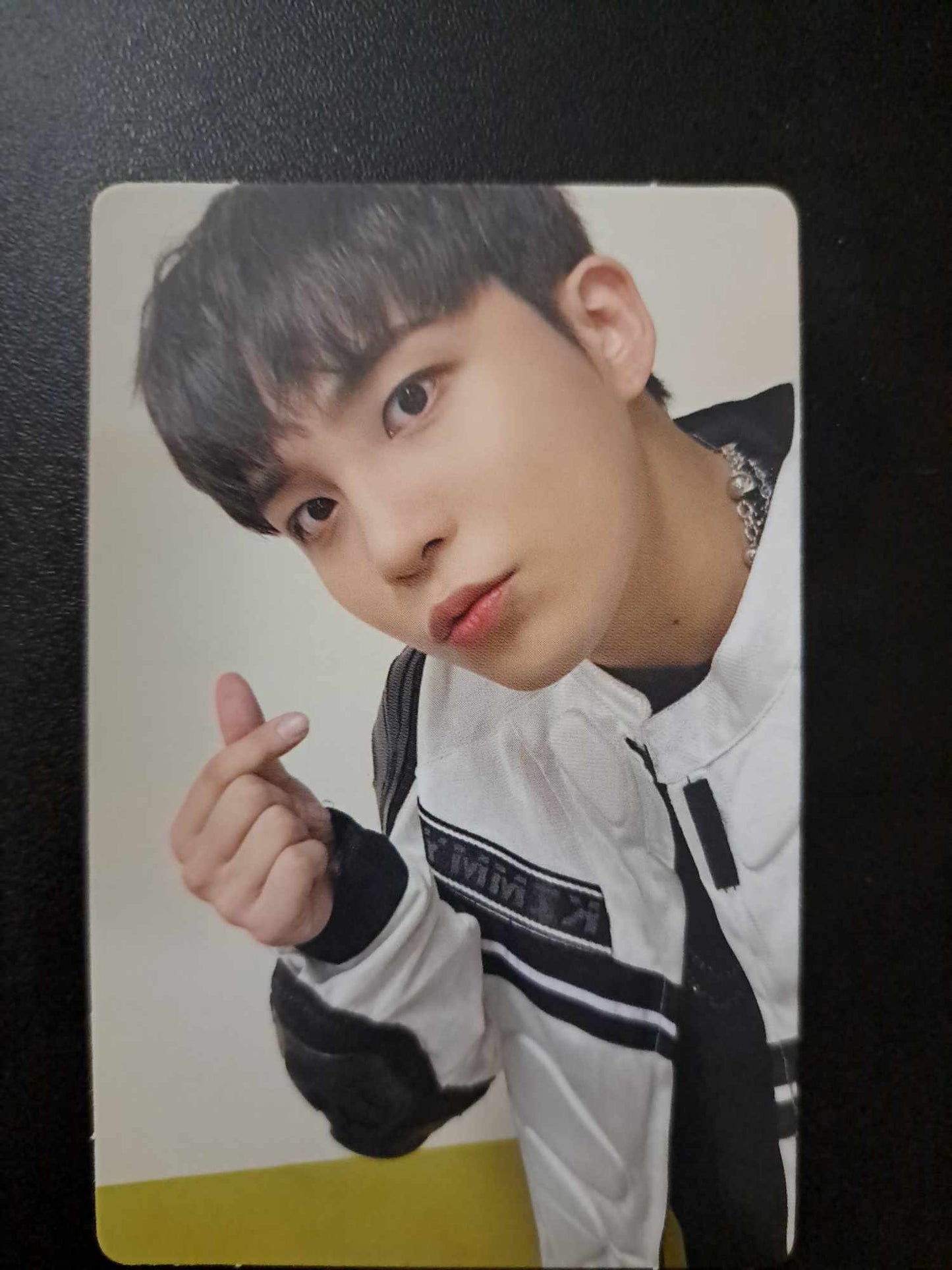 ATEEZ The World Ep1 Movement Selfie Photocard Jongho