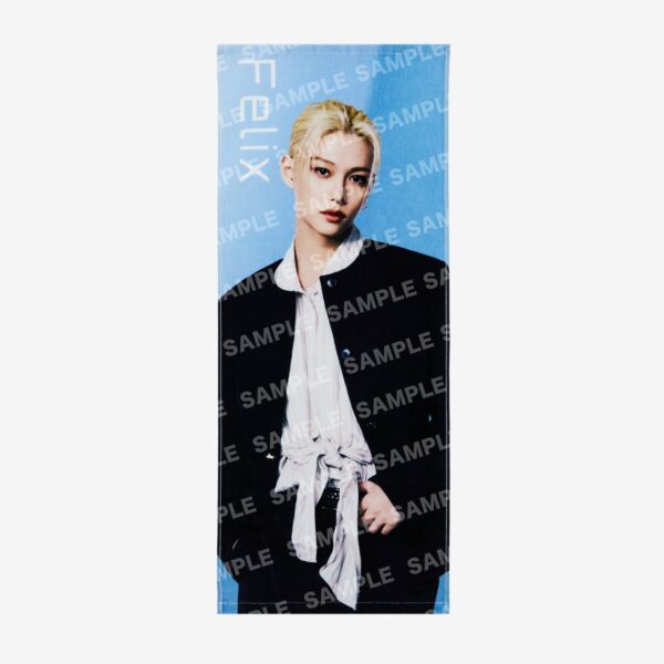 [PRE-ORDER] Stray Kids World Tour Run It Japan MD Photo Face Towel