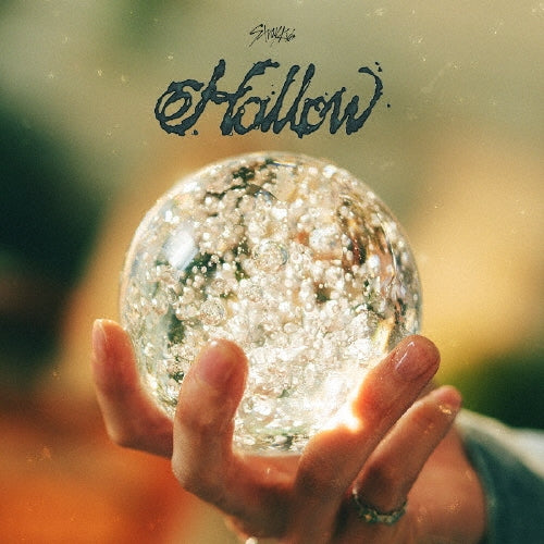 [PRE-ORDER] Stray Kids 3rd Japan Album "Hollow" Regular Edition