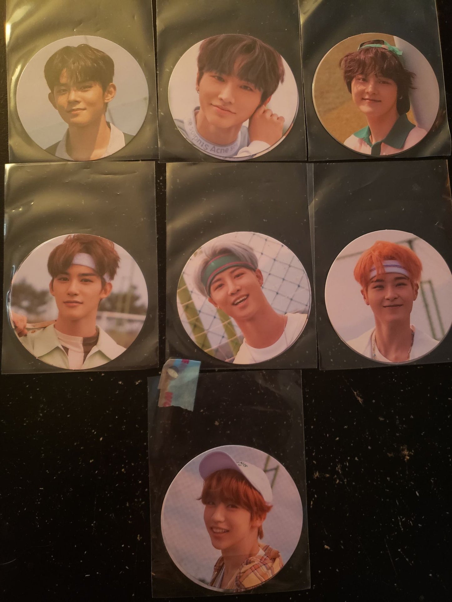 TOO/TO1 Running TOOGether Circle Photocards