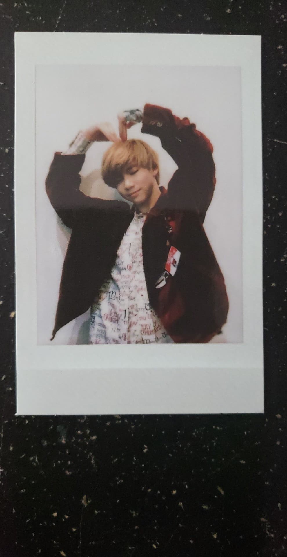 T1419/TFN sold Kevin 1st Press Polaroid Photcard